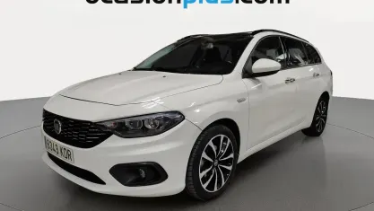 Käytetty Fiat Tipo Lounge 120 HP (88 kW) 2017 Valkoinen Farmari