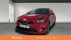 Rojo Nuevo 2025 Kia Ceed Utilitario | 22.400 € (Precio justo)