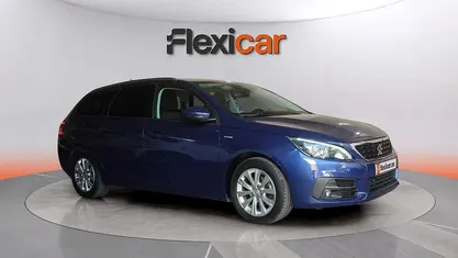 Usado Peugeot 308 Style 131 CV (96 kW) 2019 Utilitario