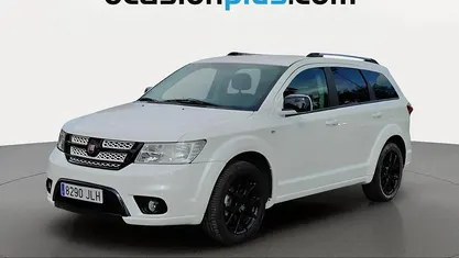 Usado 2016 Fiat Freemont Lounge SUV | 14.260 € (Precio justo)