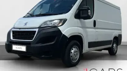 Gebraucht Peugeot Boxer 140 PS (102 kW) 2021 Weiß Van