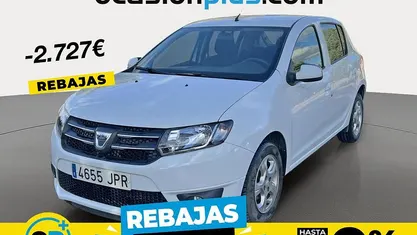 Blanco Usado 2016 Dacia Sandero Lauréate Utilitario | 9723 € (Buen precio)