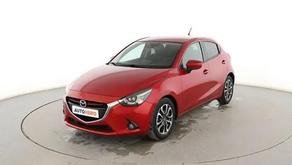 Usado Mazda 2 Luxury 115 CV (84 kW) 2016 Berlina
