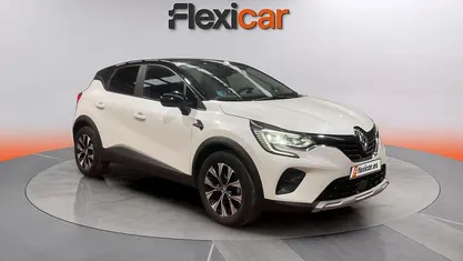 Usado Renault Captur Techno 101 CV (74 kW) 2024 Blanco SUV