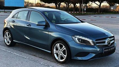 Usado Mercedes A180 Urban 109 CV (80 kW) 2015 Utilitario
