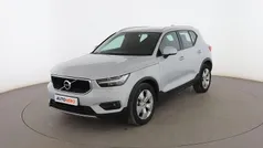 Blanco Usado 2020 Volvo XC40 Momentum SUV | 23.299 € (Precio justo)