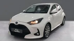 Usado 2023 Toyota Yaris Hybrid Active | 20.900 € (Precio justo)
