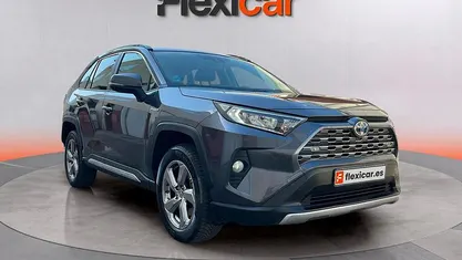 Usado Toyota RAV4 Hybrid Advance 218 CV (160 kW) 2021 Gris SUV