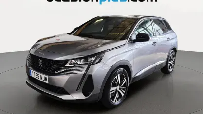 Usado Peugeot 3008 GT 131 CV (96 kW) 2023 Gris SUV
