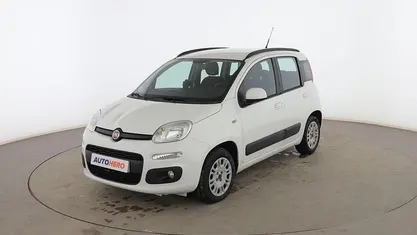 Usado Fiat Panda Lounge 85 CV (62 kW) 2017 Blanco Utilitario