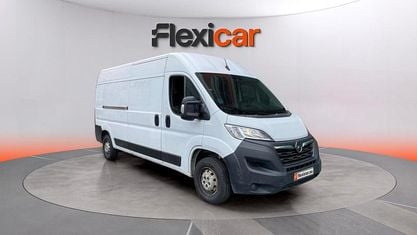 Occasion Opel Movano 141 PK (103 kW) 2022 Wit Van