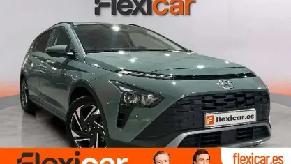 Usado Hyundai Bayon 84 CV (61 kW) 2023 Verde SUV