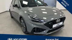 Gris Nuevo 2025 Hyundai i30 N Line Berlina | 24.800 € (Precio justo)