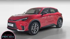 Rojo Usado 2025 Lexus LBX SUV | 34.990 € (Precio justo)