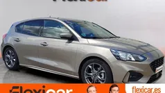 Marrón Usado 2018 Ford Focus ST-Line Berlina | 15.990 € (Precio justo)