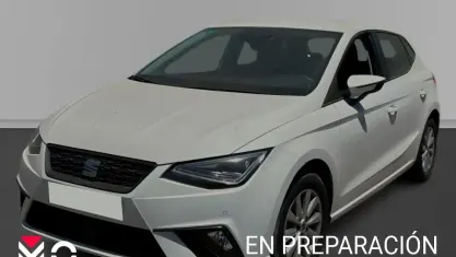 Usado Seat Ibiza Style Plus 110 CV (80 kW) 2022 Utilitario
