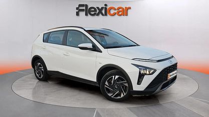 Usado Hyundai Bayon 101 CV (74 kW) 2023 Blanco SUV