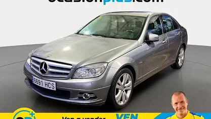 Usado Mercedes C220 Avantgarde 170 HP (125 kW) 2011 Cinzento Sedan