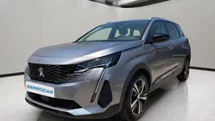 Gris Usado 2022 Peugeot 5008 Allure Monovolumen | 22.900 € (Precio justo)