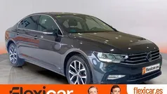 Negro Usado 2020 VW Passat Executive Berlina | 22.490 € (Precio justo)