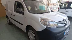 Blanco Usado 2015 Renault Kangoo Monovolumen | 8500 € (Precio justo)
