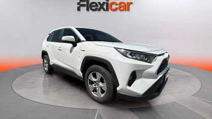 Käytetty Toyota RAV4 Hybrid Advance 222 HP (163 kW) 2020 Valkoinen Katumaasturi