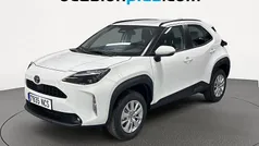 Usado 2024 Toyota Yaris Cross Business Edition SUV | 23.728 € (Precio justo)