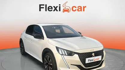 Usado Peugeot 208 GT-line 101 CV (74 kW) 2020 Utilitario