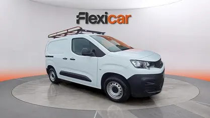Usado Peugeot Partner 102 CV (75 kW) 2021 Blanco Monovolumen