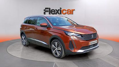 Käytetty Peugeot 5008 Allure 131 HP (96 kW) 2021 Ruskea Katumaasturi