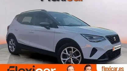 Usado Seat Arona FR 150 CV (110 kW) 2023 SUV