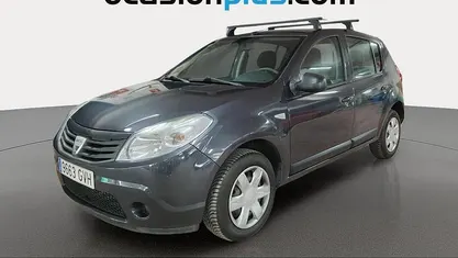 Gris oscuro Usado 2010 Dacia Sandero Ambiance Utilitario | 4300 € (Buen precio)