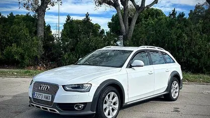 Usado Audi A4 Allroad 211 CV (155 kW) 2012 Blanco Familiar