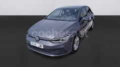 Gris / plata Usado 2022 VW Golf VIII Life Berlina | 18.500 € (Precio justo)