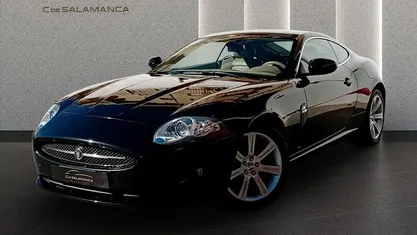 Usado Jaguar XK Portfolio 385 CV (283 kW) 2009 Negro metalizado Coupe