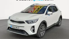Blanco Usado 2023 Kia Stonic SUV | 14.991 € (Buen precio)