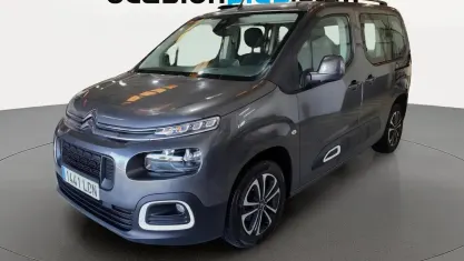 Usado Citroën Berlingo PureTech 110 CV (80 kW) 2019 Negro Monovolumen