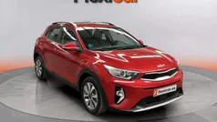 Usado 2022 Kia Stonic SUV | 14.290 € (Precio justo)