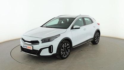 Usado Kia XCeed 160 HP (117 kW) 2023 Branco SUV