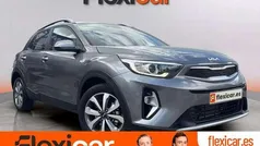 Usado 2025 Kia Stonic SUV | 17.990 € (Precio justo)