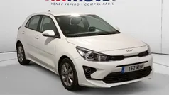 Usado 2023 Kia Rio Berlina | 18.190 € (Precio justo)