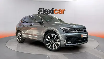Usado VW Tiguan Allspace Sportline 150 CV (110 kW) 2019 Gris SUV