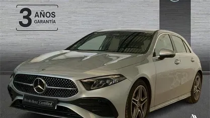 Usado Mercedes A180 AMG line 136 CV (100 kW) 2025 Berlina