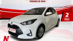 Usado 2020 Toyota Yaris Hybrid Active | 17.747 € (Precio justo)