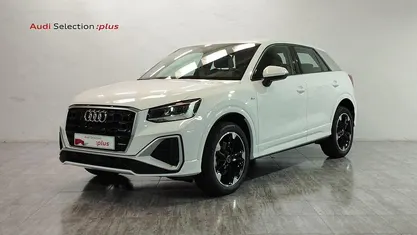 Usado Audi Q2 S-Line 150 CV (110 kW) 2025 Blanco SUV