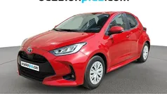 Rojo Usado 2022 Toyota Yaris Hybrid Business Edition Utilitario | 16.355 € (Super precio)