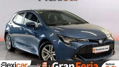 Usado Toyota Corolla Active 122 CV (89 kW) 2020 Azul Utilitario
