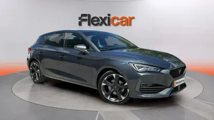 Używany Cupra Leon 150 KM (110 kW) 2023 Szary Sedan/Limuzyna