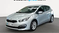 Gris plata Usado 2017 Kia Ceed GT Utilitario | 11.200 € (Buen precio)