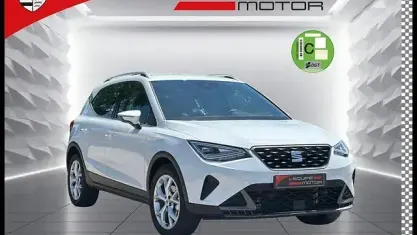 Usado Seat Arona Style 115 CV (84 kW) 2024 Blanco SUV